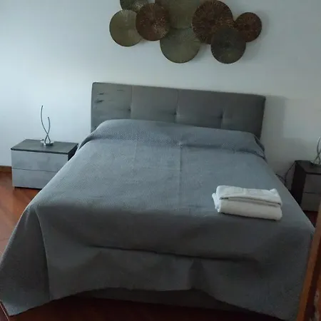 La Casa Di Ester Three-room
